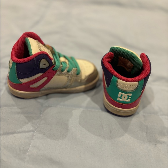 Toddler DC pink size 5 - Picture 4 of 4